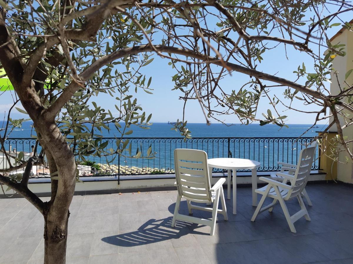 Amalfi Coast Emotions Apartment Vietri sul Mare Exterior photo
